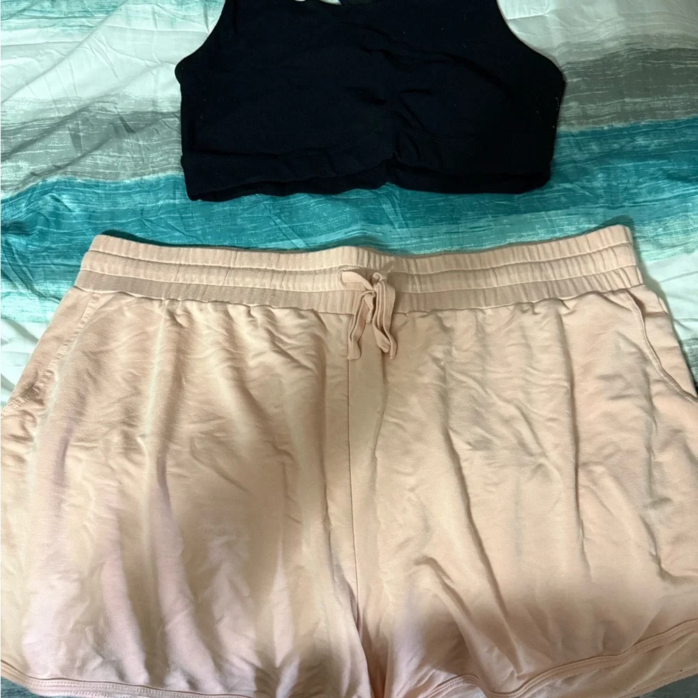 Fabletics Soft Pink Apparel - Picture 1 of 2